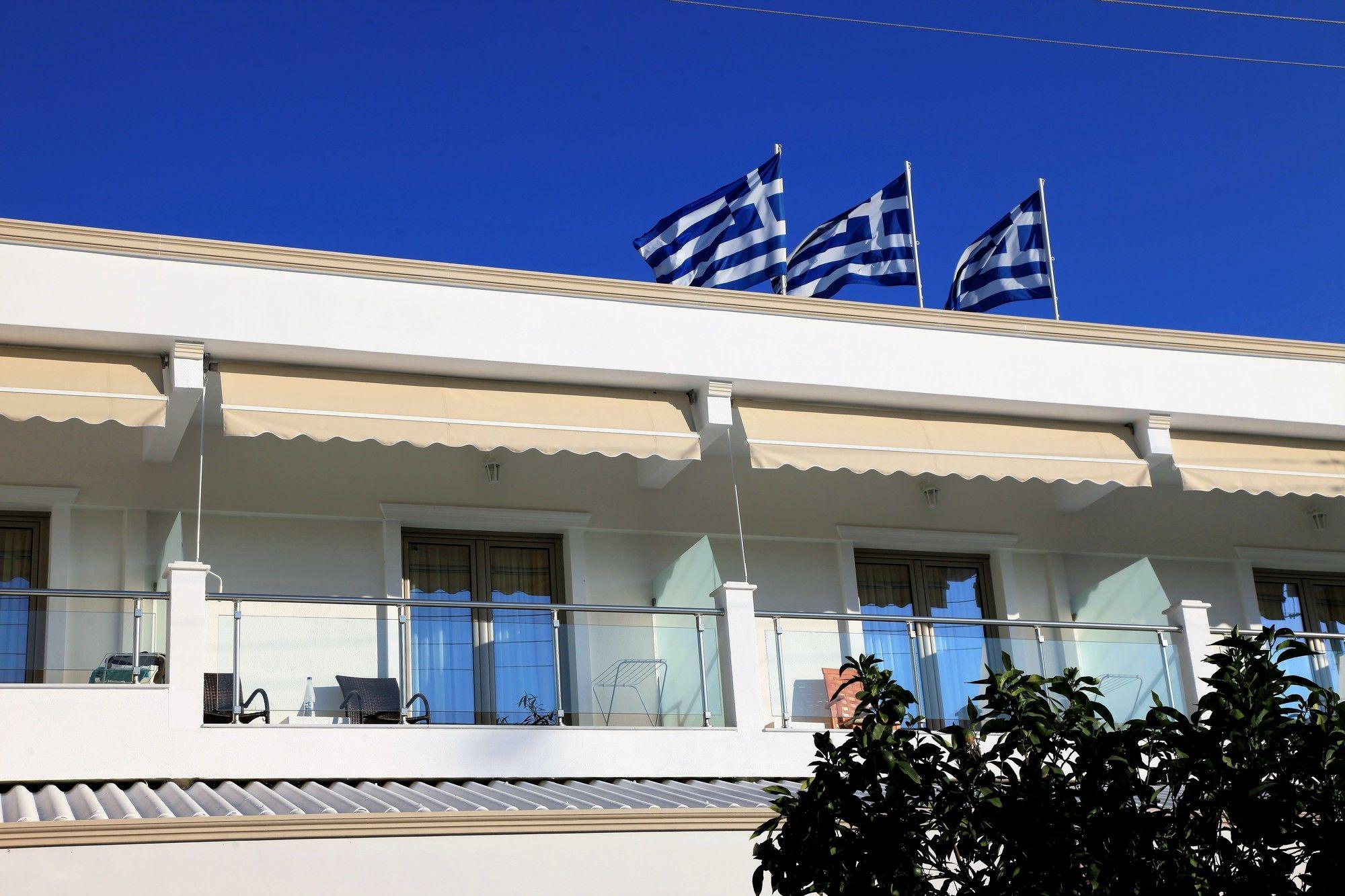 Akrogiali Exclusive Hotel (Adults Only) Políhrono Kültér fotó