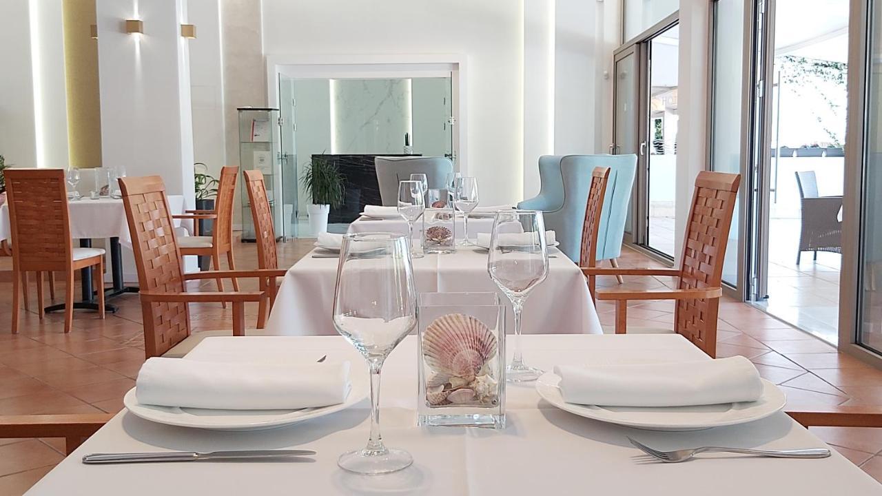 Akrogiali Exclusive Hotel (Adults Only) Políhrono Kültér fotó
