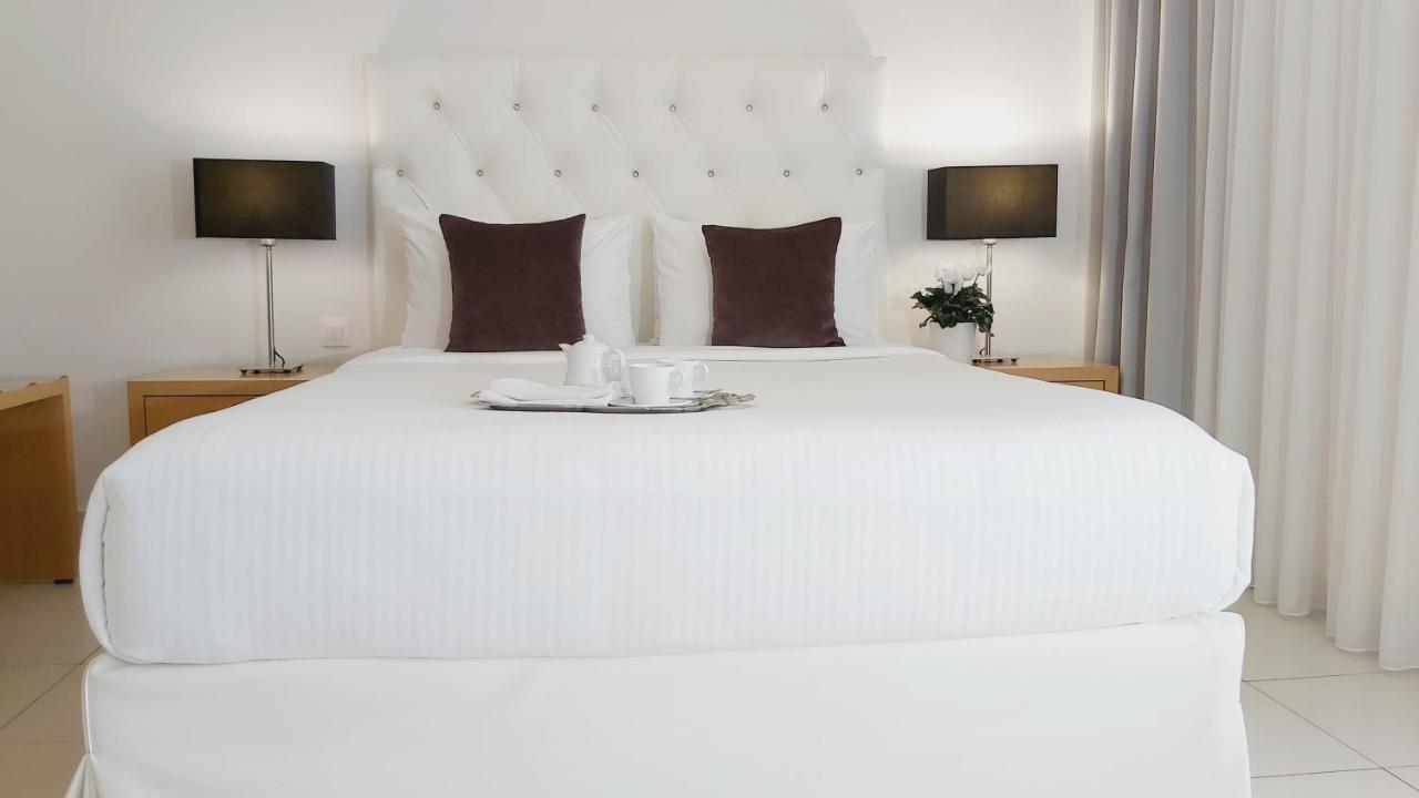 Akrogiali Exclusive Hotel (Adults Only) Políhrono Kültér fotó