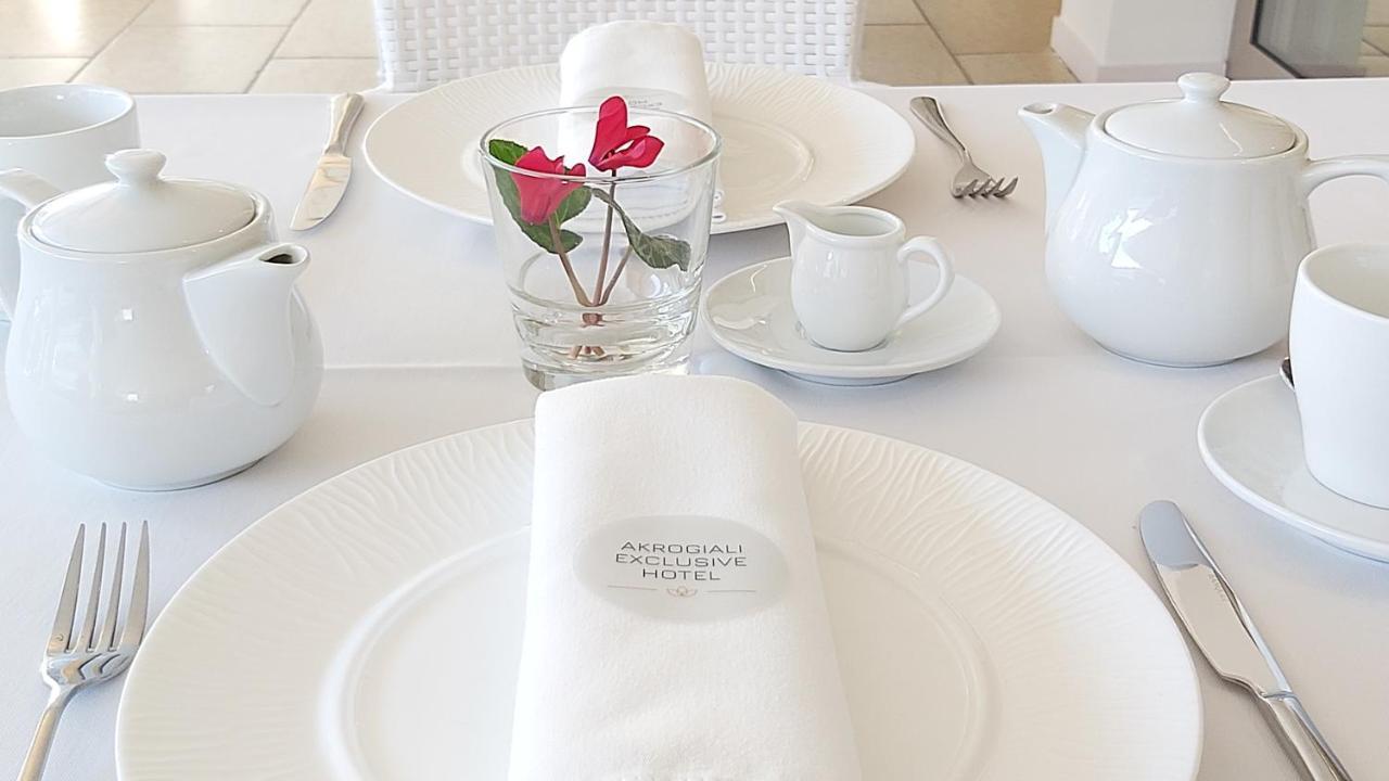 Akrogiali Exclusive Hotel (Adults Only) Políhrono Kültér fotó