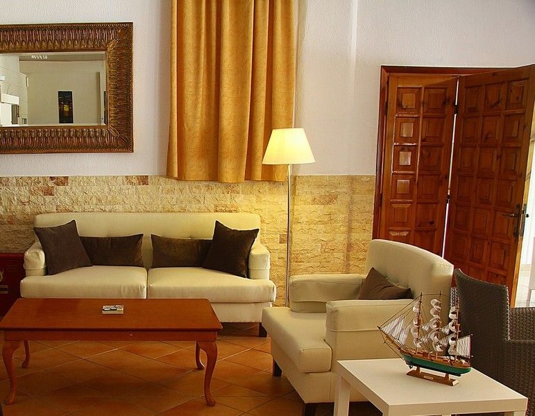 Akrogiali Exclusive Hotel (Adults Only) Políhrono Kültér fotó
